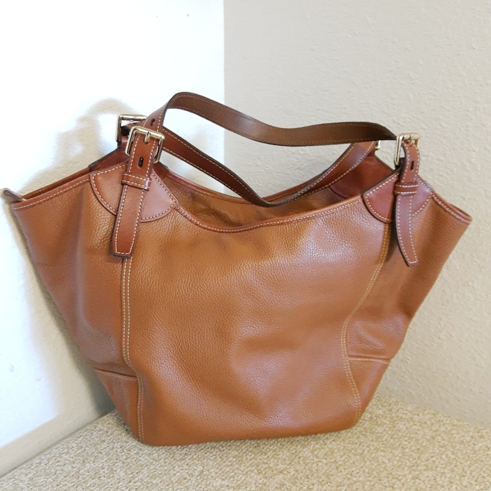 Dooney And Bourke Brown Pebbled Leather Bag - Picture 2 of 8